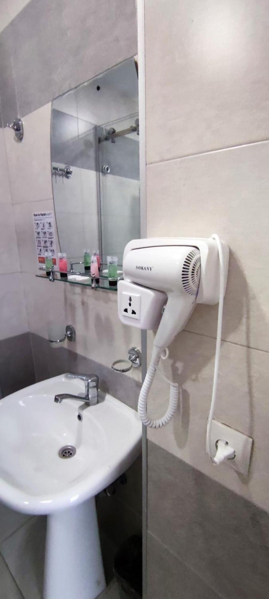 Hotel A&K Tbilisi Ngoại thất bức ảnh
