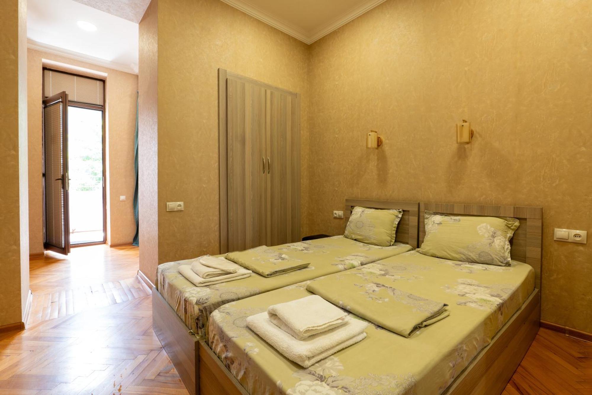 Hotel A&K Tbilisi Ngoại thất bức ảnh